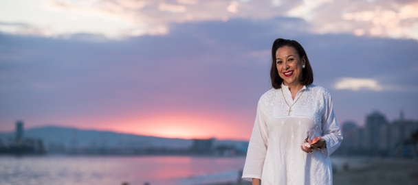 Image of Anita Valenzuela, who underwent treatment for lung cancer.