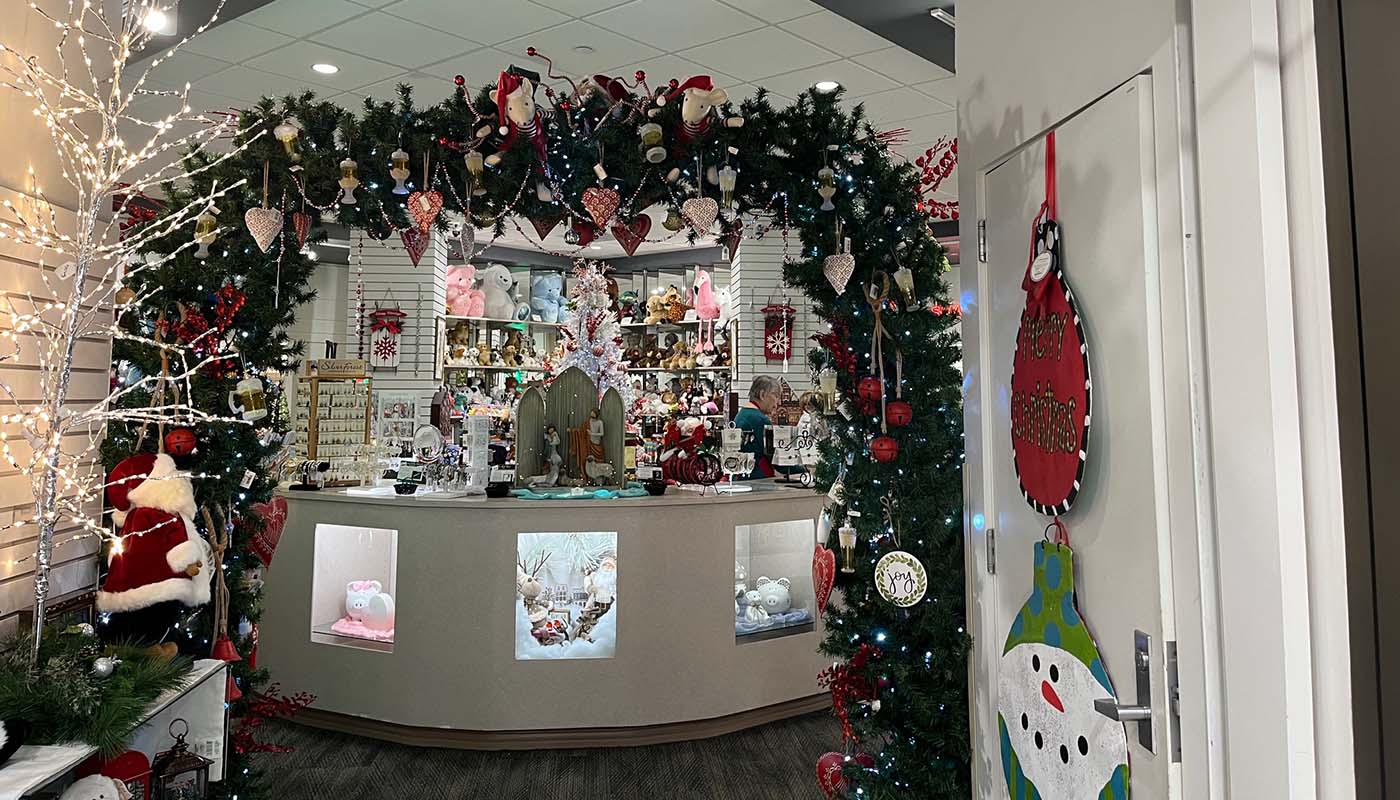 Gift Shop Christmas entry